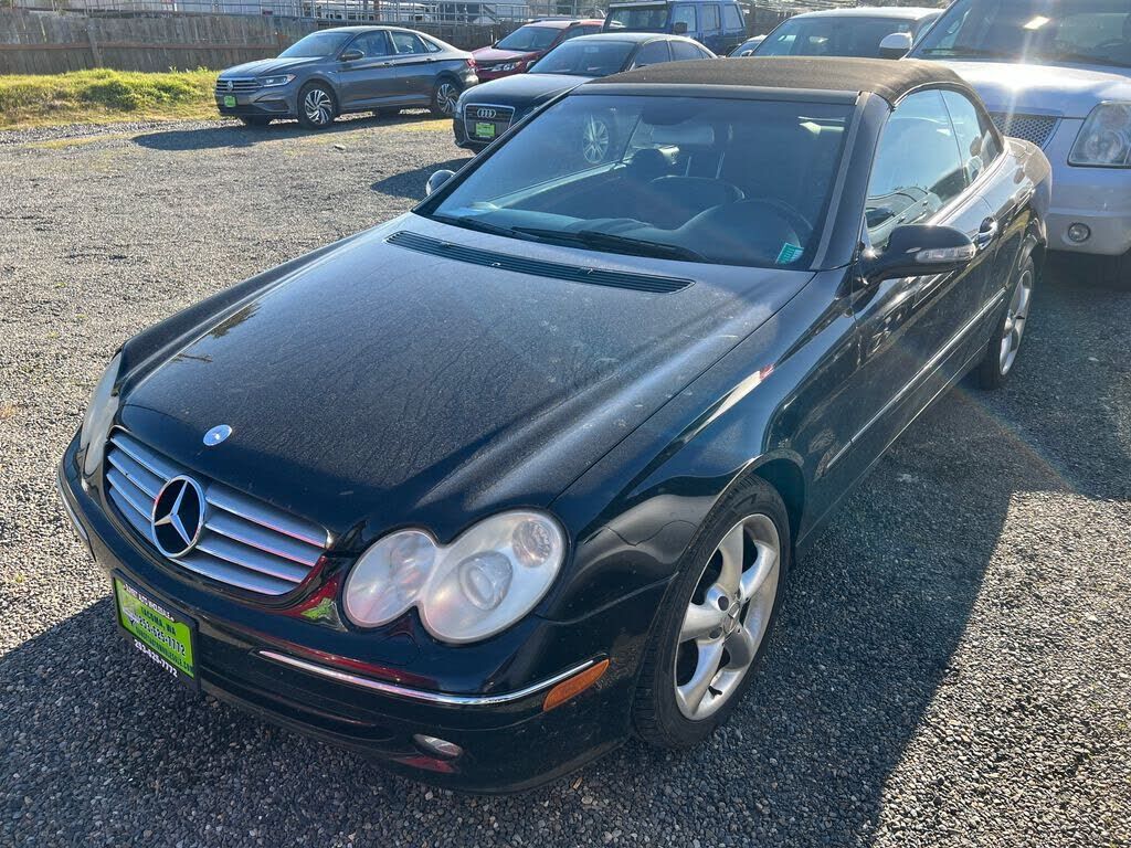 2005 MERCEDES-BENZ CLK-Class