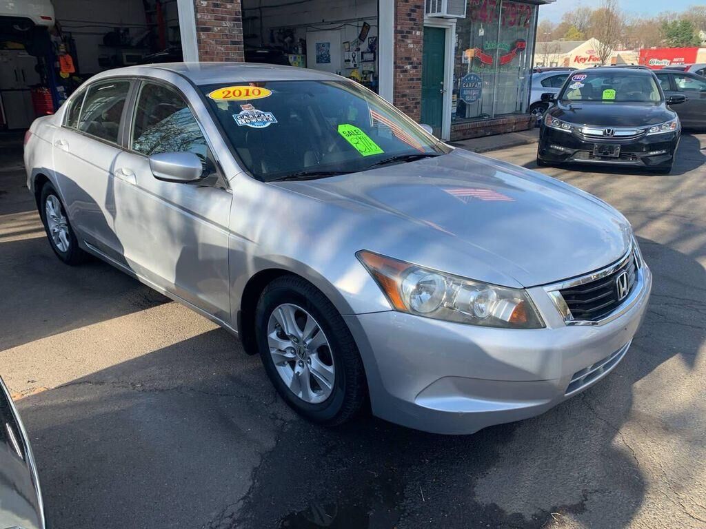 2010 HONDA Accord