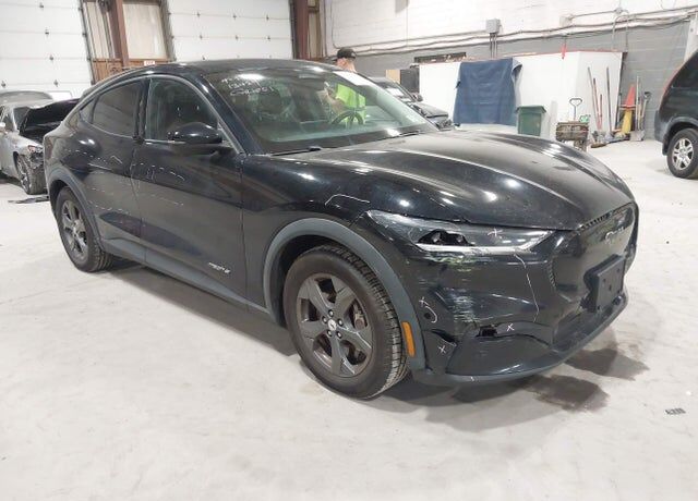 2021 FORD Mach-E