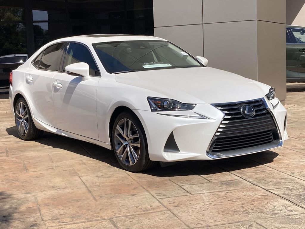 2020 LEXUS IS