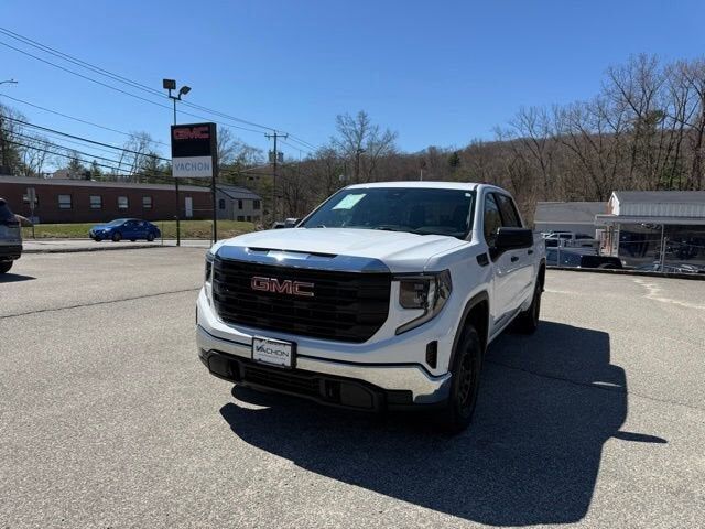 2023 GMC Sierra