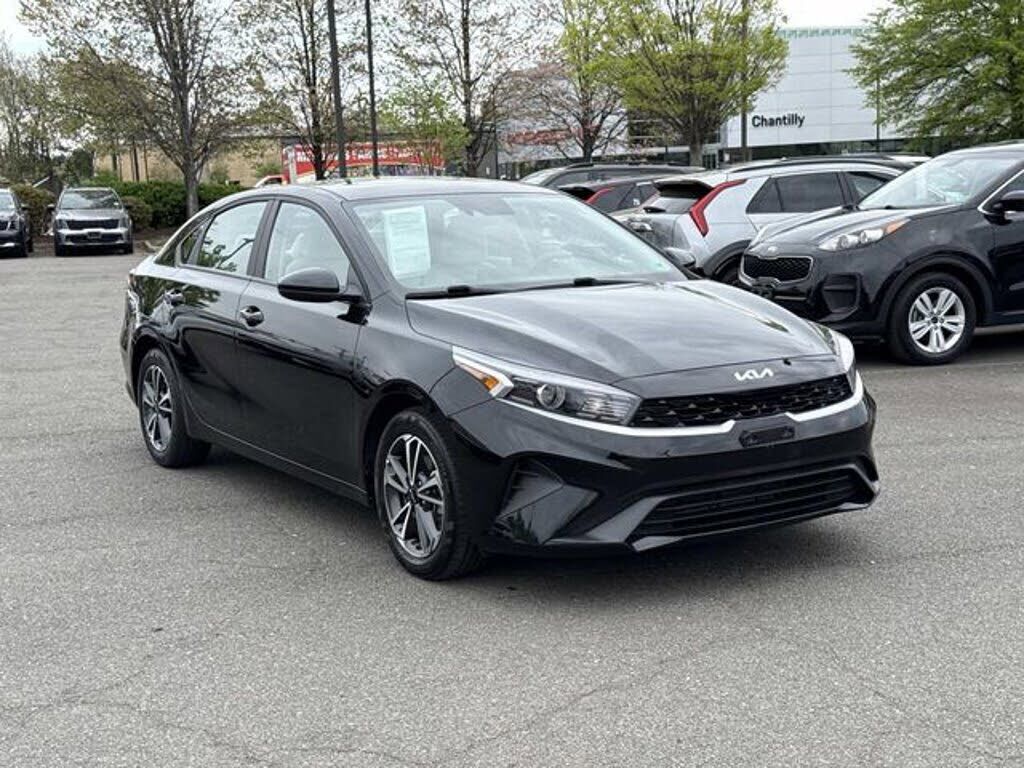 2023 KIA Forte