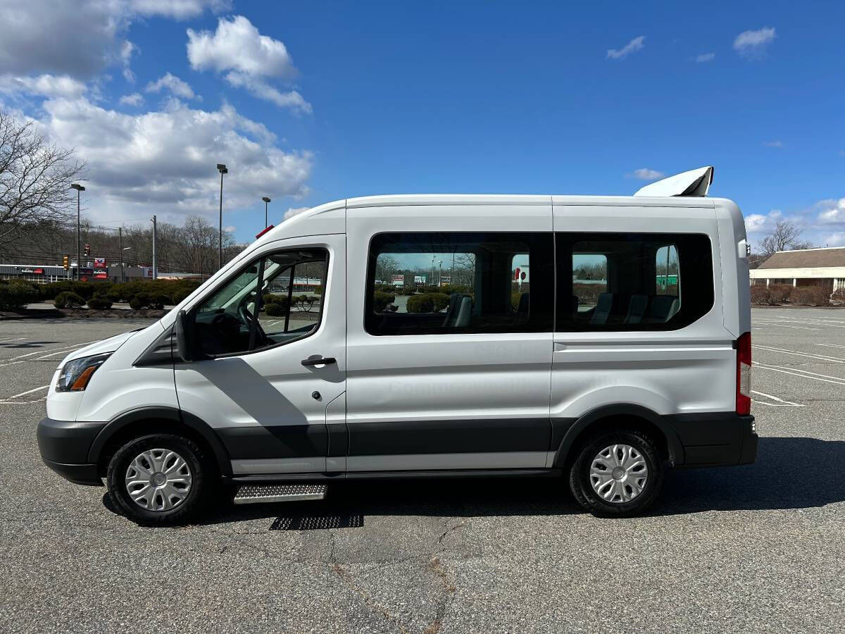 2017 FORD Transit