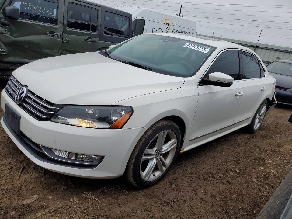 2014 VOLKSWAGEN Passat