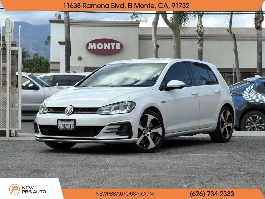 2019 VOLKSWAGEN Golf GTI