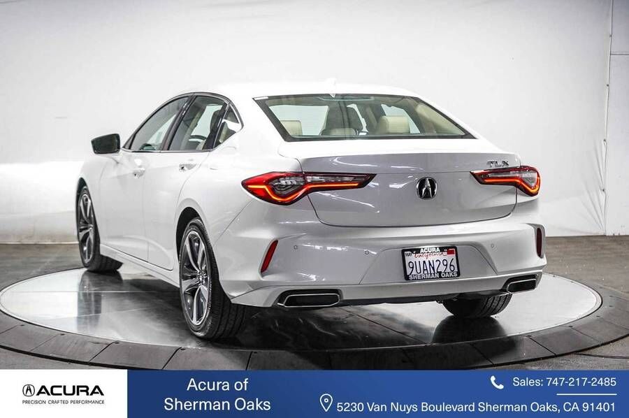 2025 Acura TLX