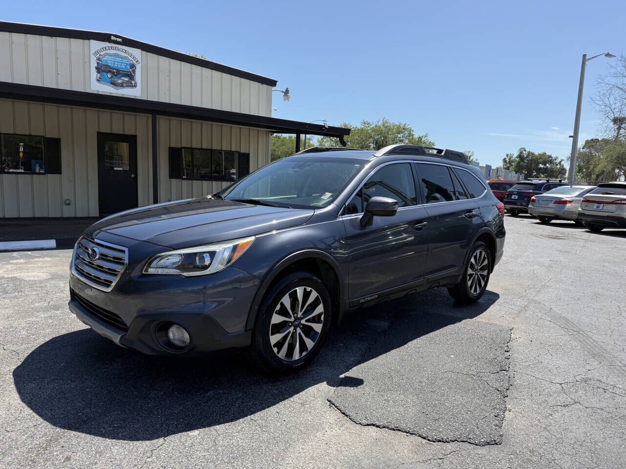 2017 SUBARU Outback
