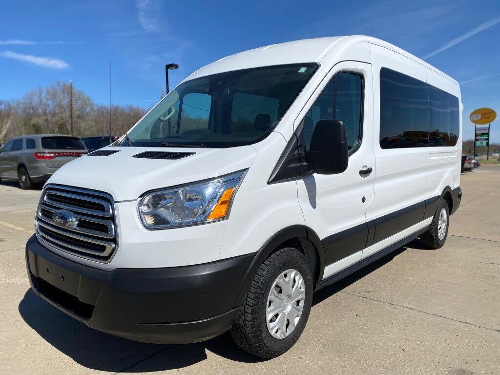 2019 FORD Transit