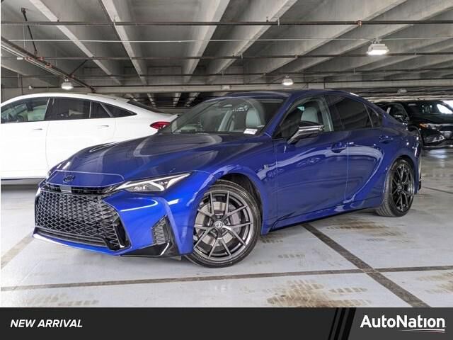 2026 LEXUS IS