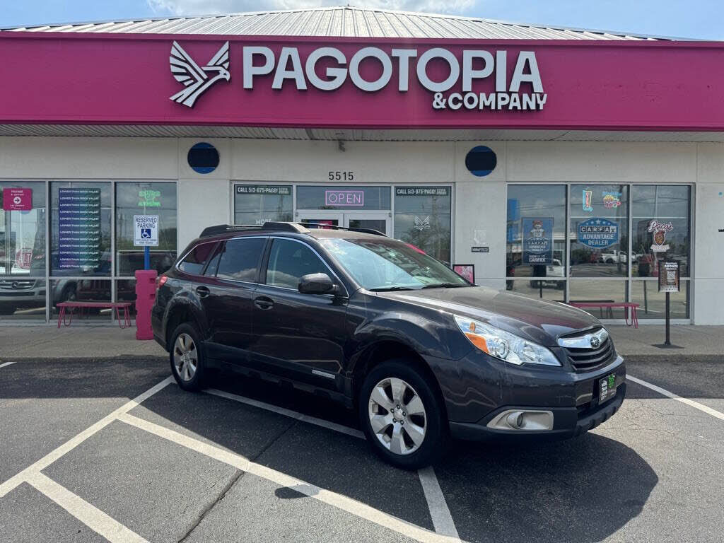 2011 SUBARU Outback