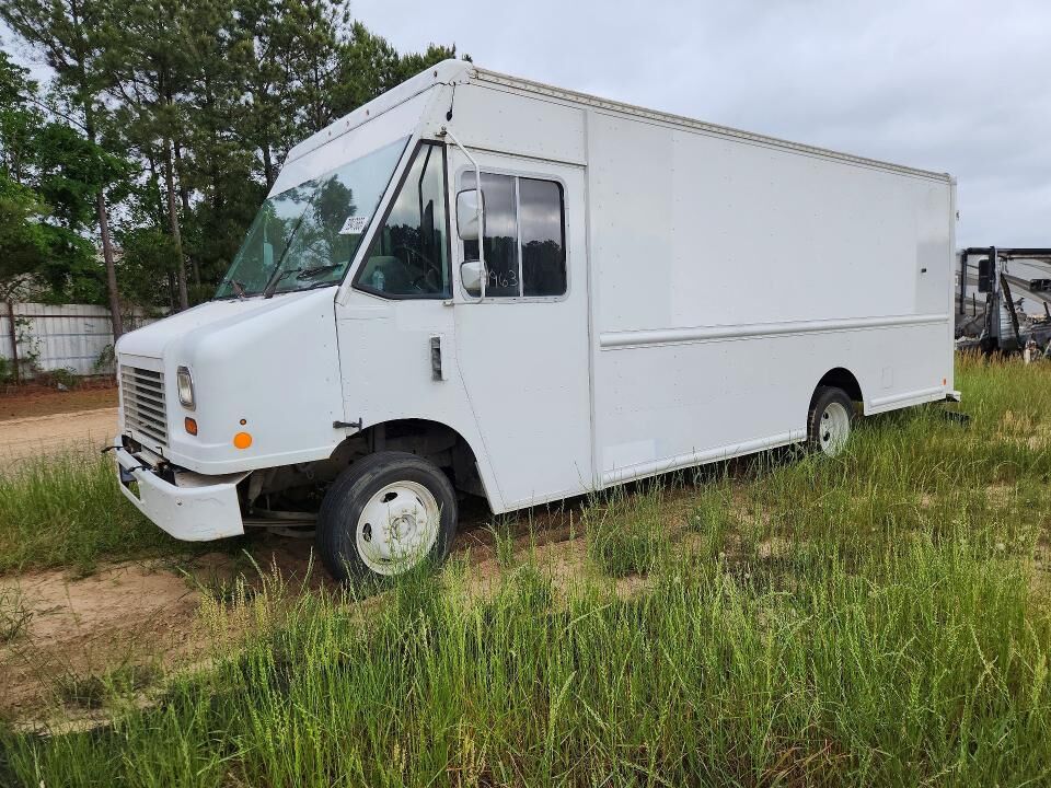 2015 FORD Commercial Chassis