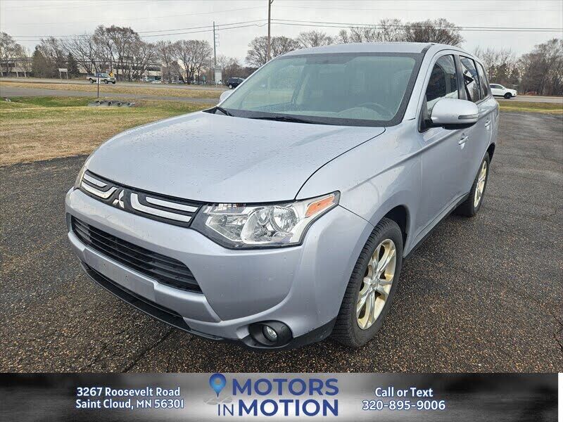 2014 MITSUBISHI Outlander