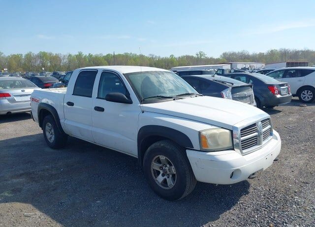 2006 DODGE Dakota