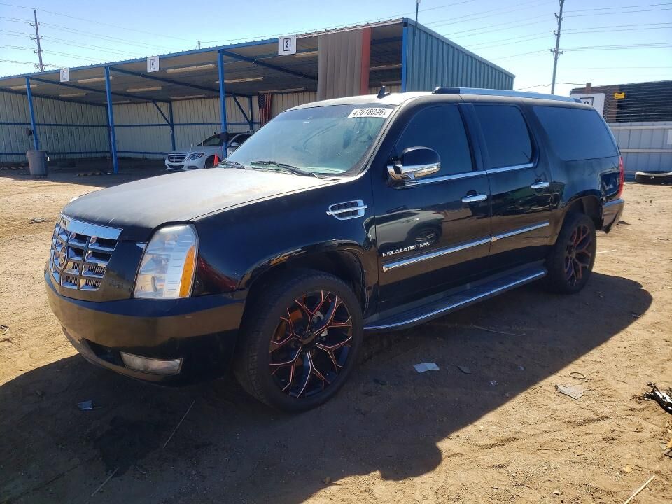 2013 CADILLAC Escalade