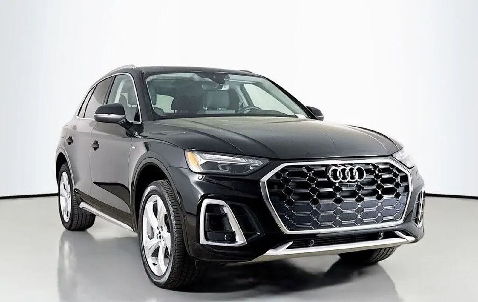 2022 AUDI Q5