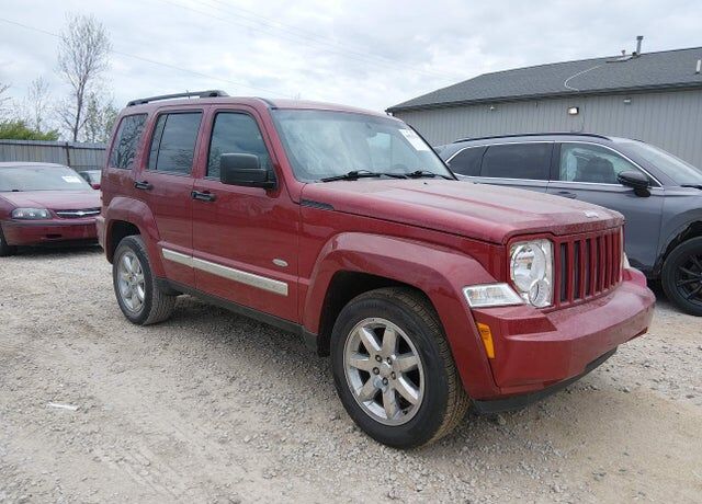 2012 JEEP Liberty