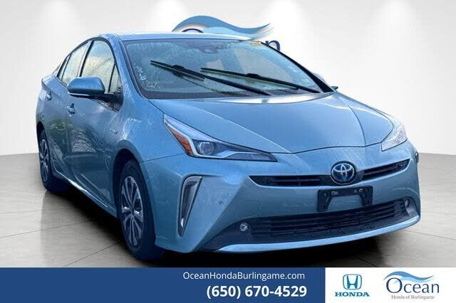 2022 TOYOTA PRIUS