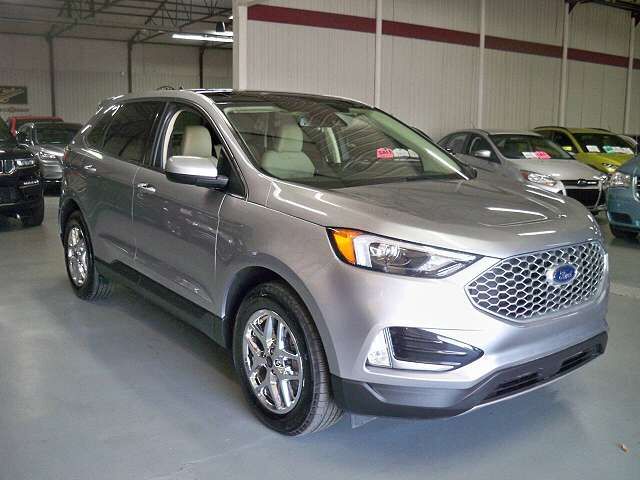 2023 FORD Edge
