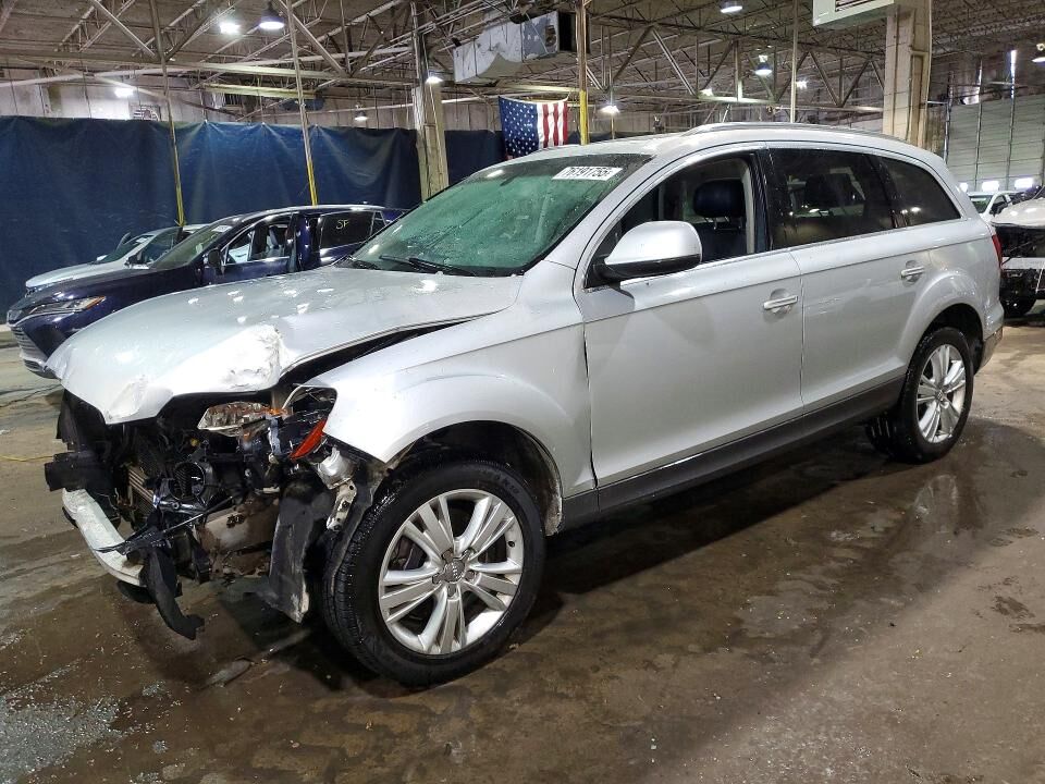 2010 AUDI Q7