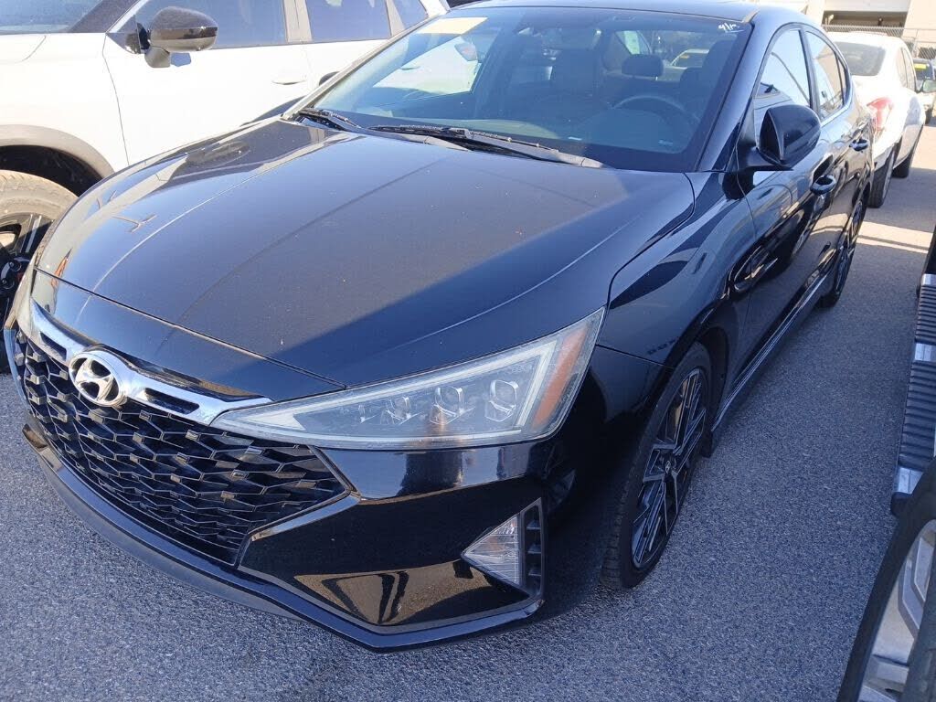 2019 HYUNDAI Elantra