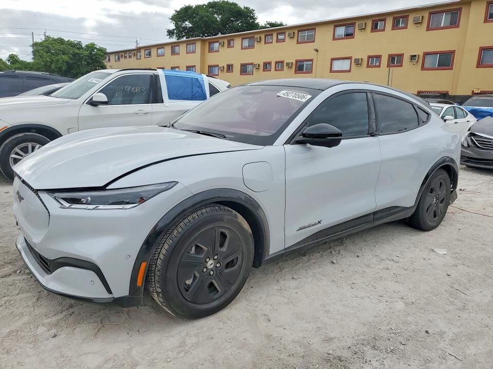 2022 FORD Mach-E