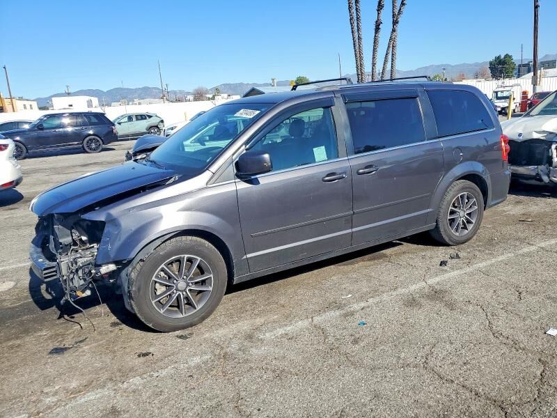 2017 DODGE Grand Caravan