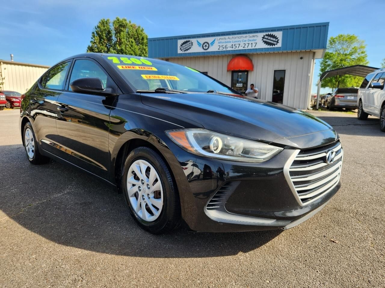 2017 HYUNDAI Elantra