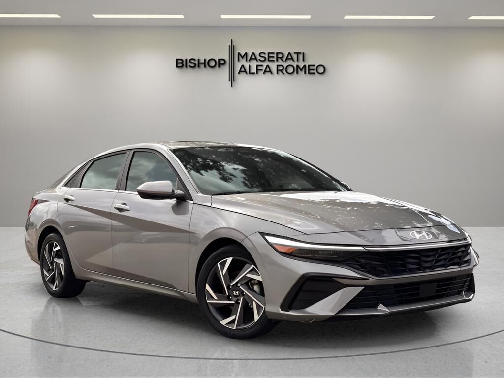 2025 HYUNDAI Elantra