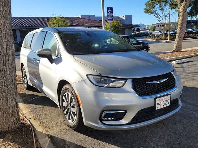 2023 CHRYSLER Pacifica