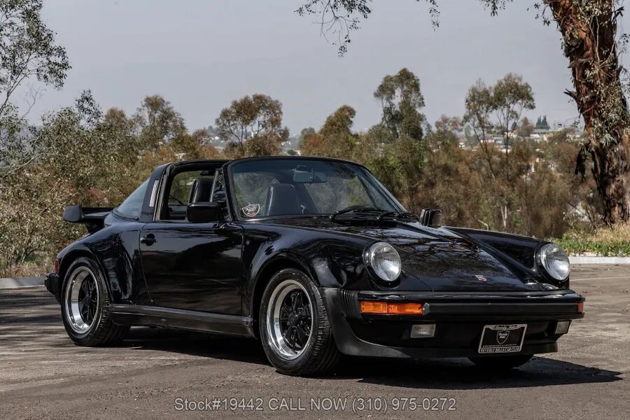 1989 PORSCHE 911