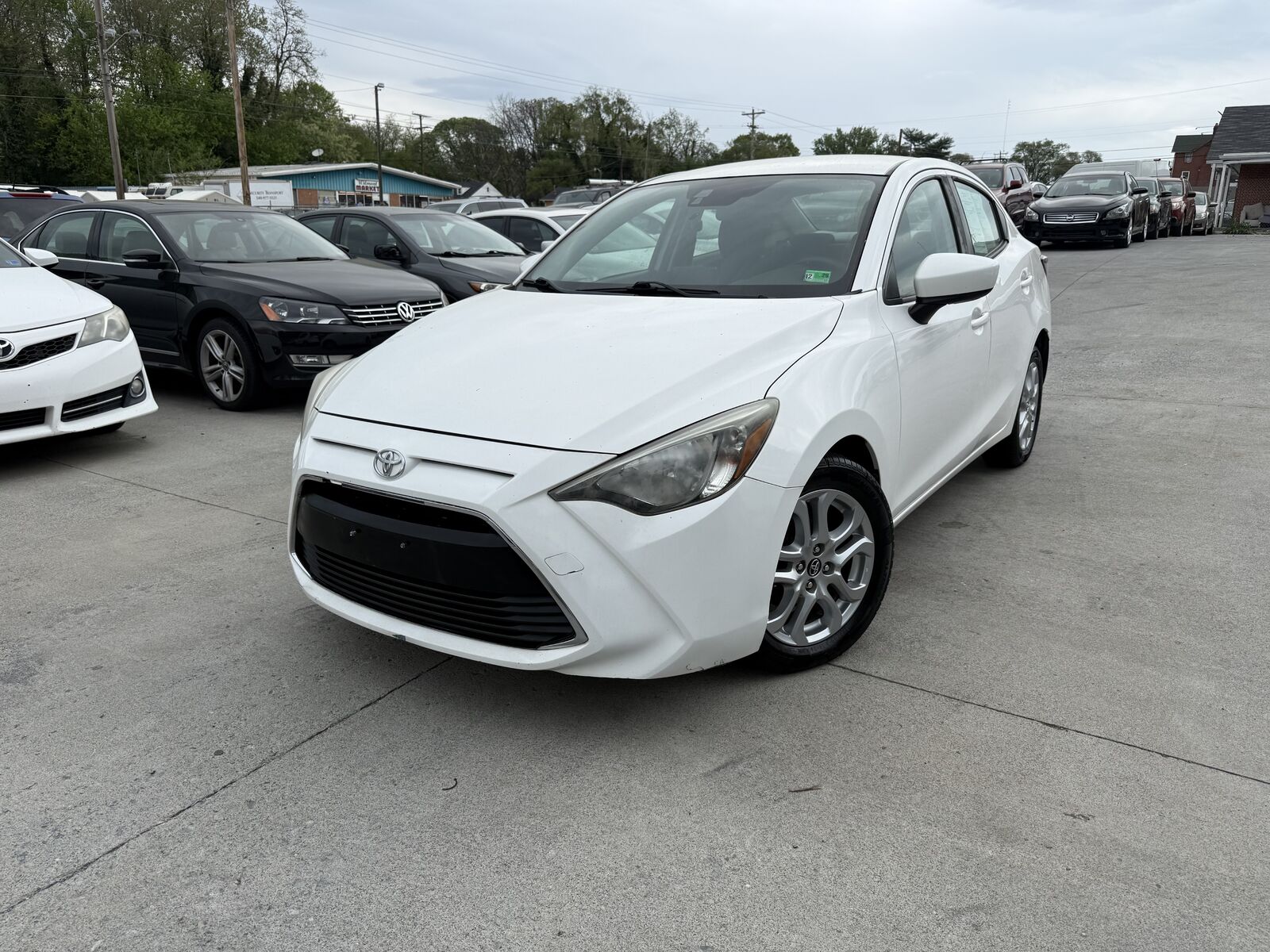 2018 TOYOTA Yaris