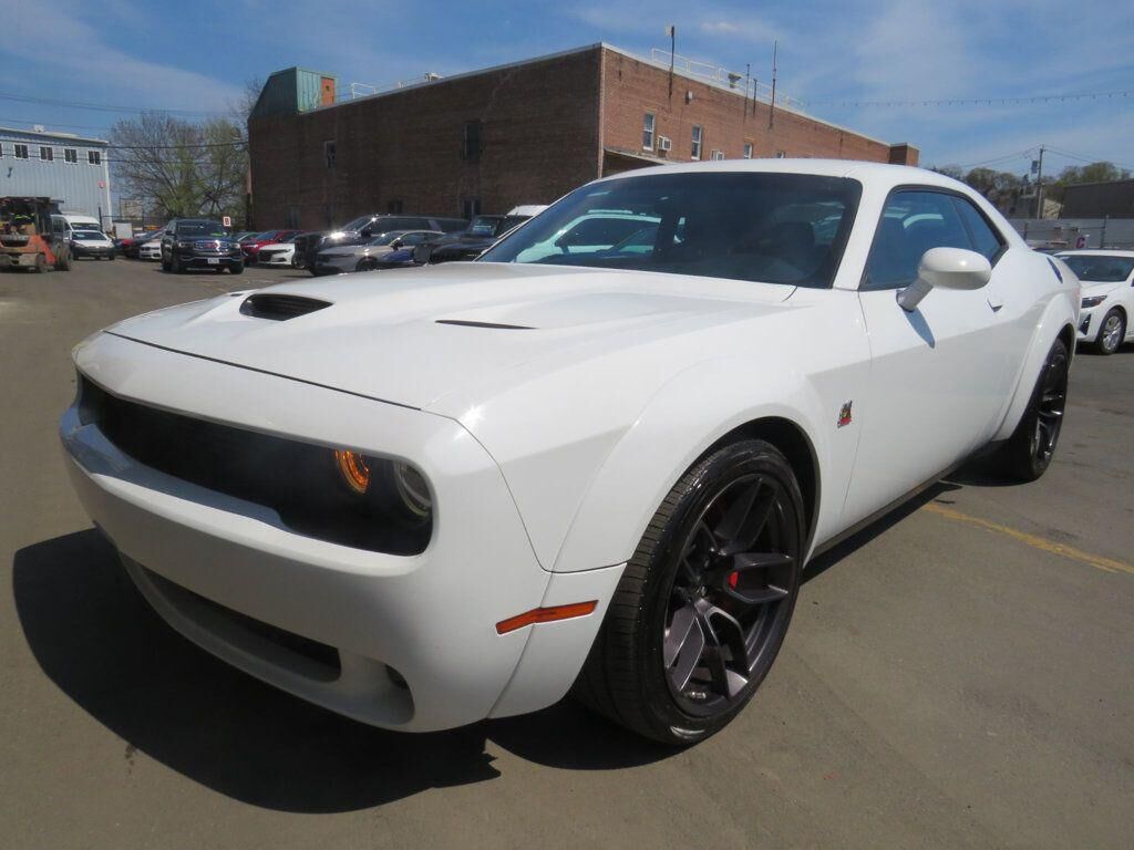 2019 DODGE Challenger