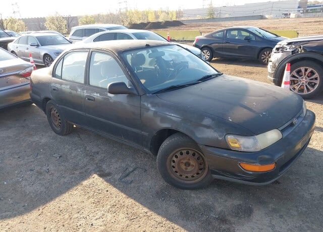 1995 TOYOTA Corolla