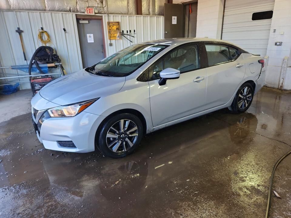 2021 NISSAN Versa