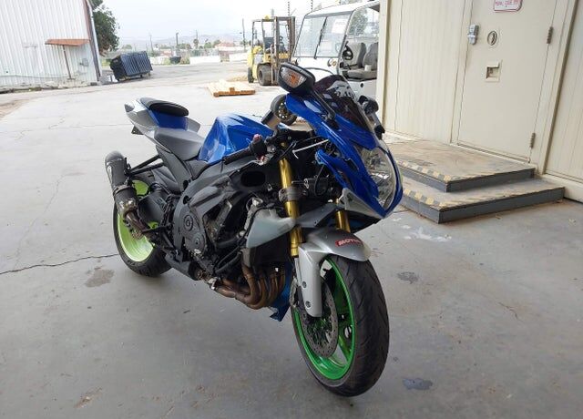 2022 SUZUKI GSX-R750