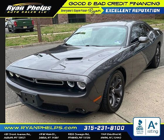 2017 DODGE Challenger