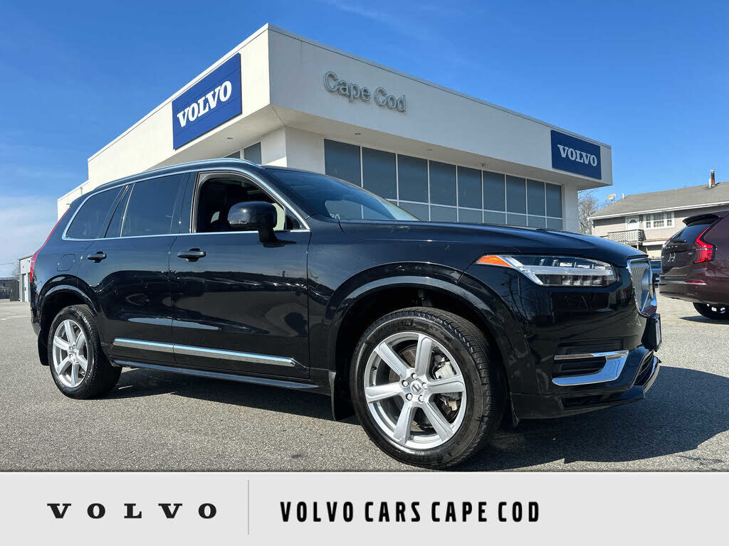2024 VOLVO XC90