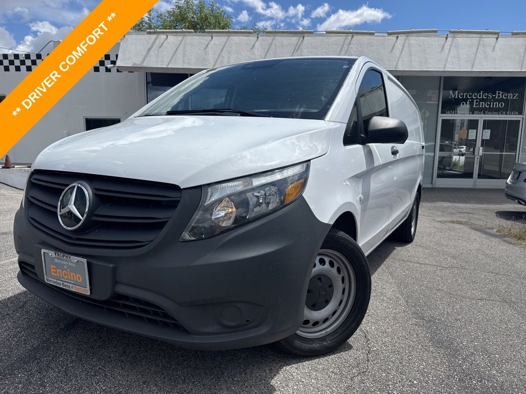 2023 MERCEDES-BENZ METRIS