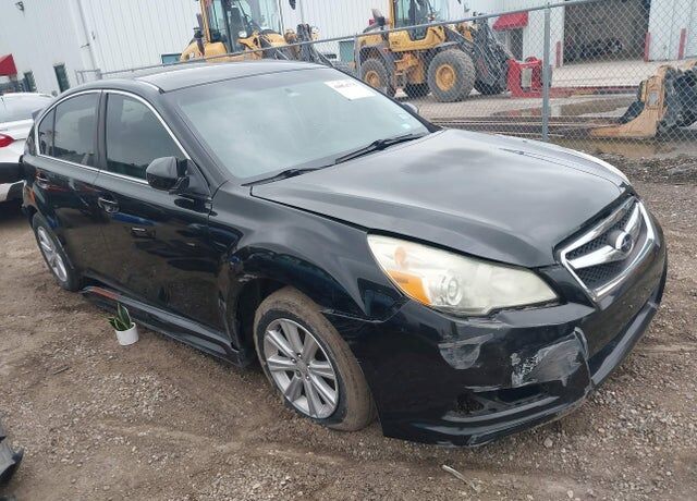 2011 SUBARU Legacy