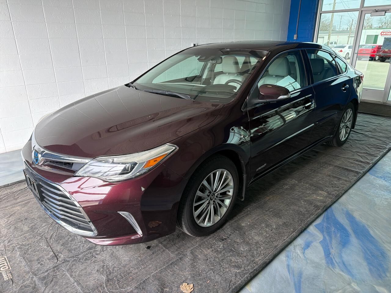 2017 TOYOTA Avalon