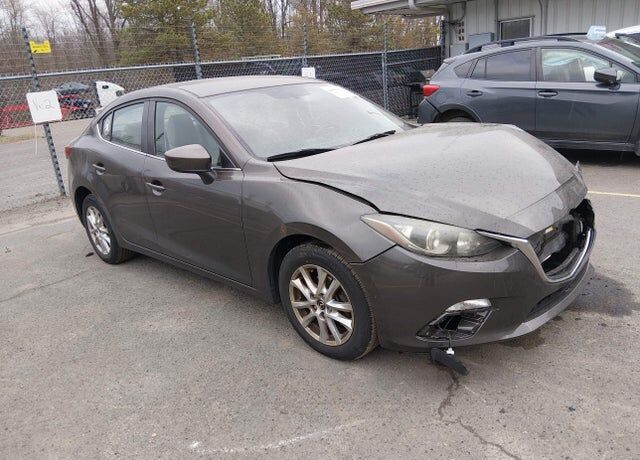 2014 MAZDA Mazda3