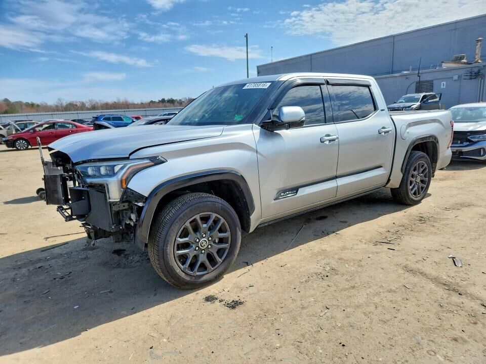 2022 TOYOTA Tundra
