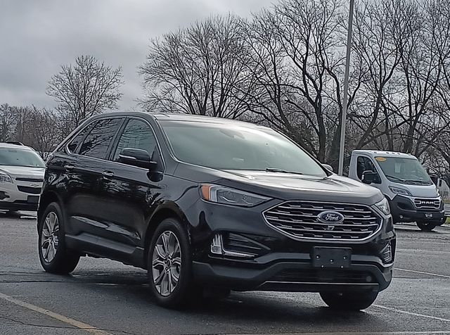 2019 FORD Edge