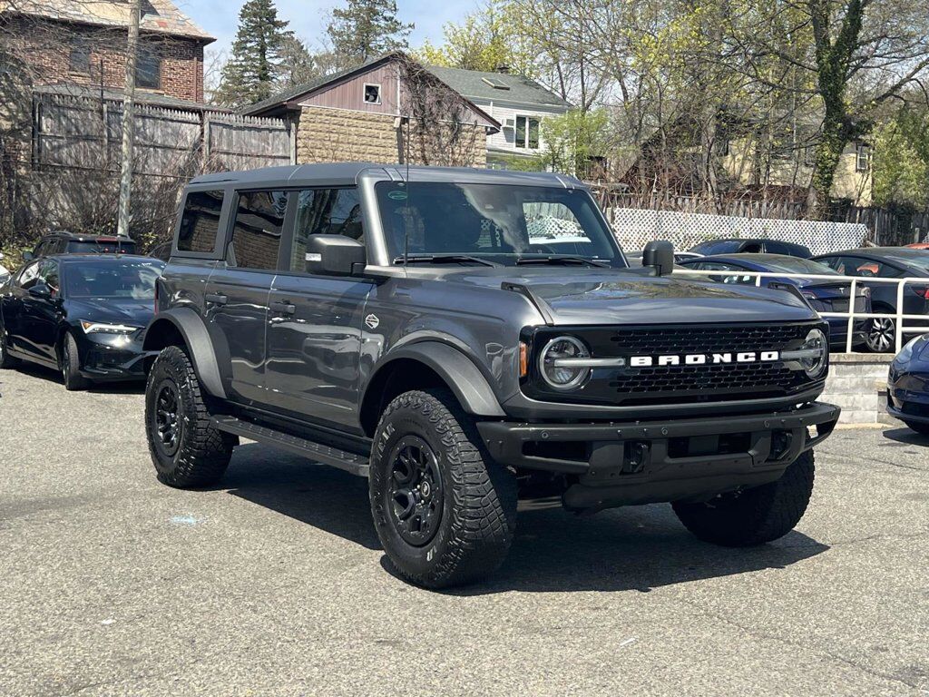 2022 FORD Bronco
