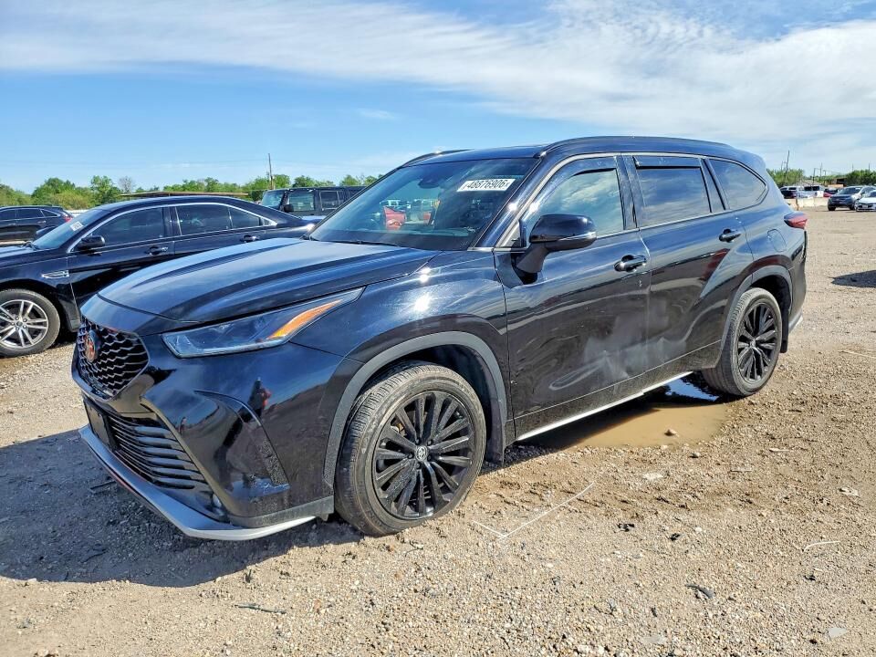 2024 TOYOTA Highlander