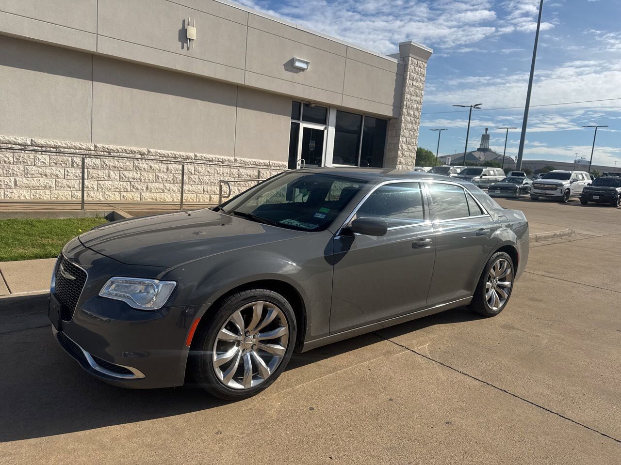 2017 CHRYSLER 300