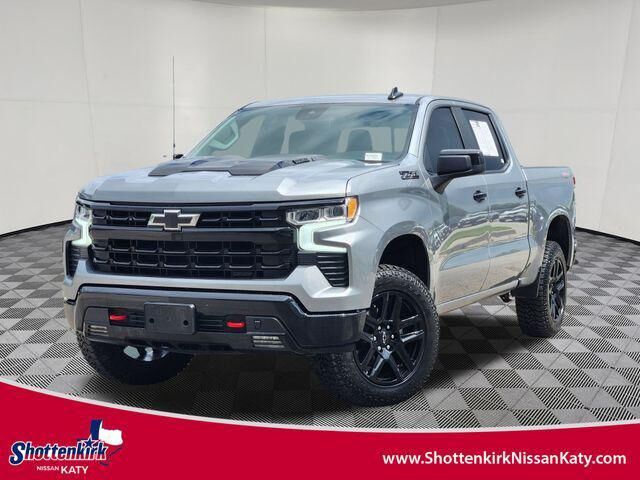 2024 CHEVROLET Silverado