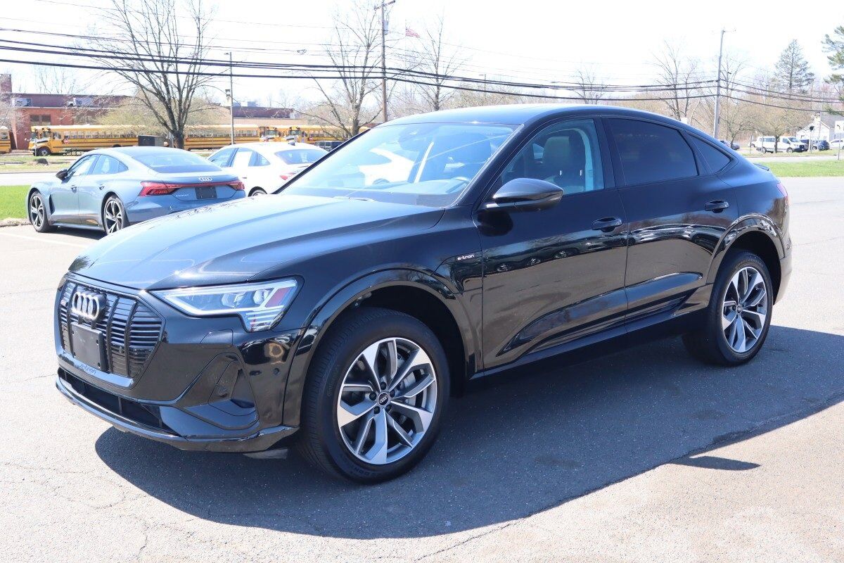 2021 AUDI e-tron Sportback