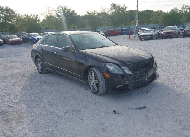 2010 MERCEDES-BENZ E-Class