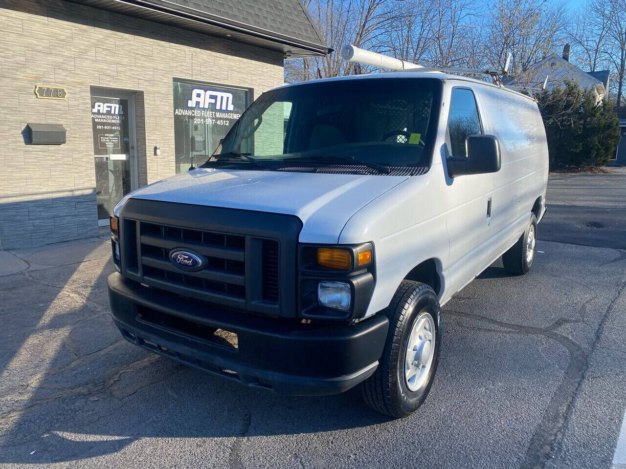 2008 FORD E-250